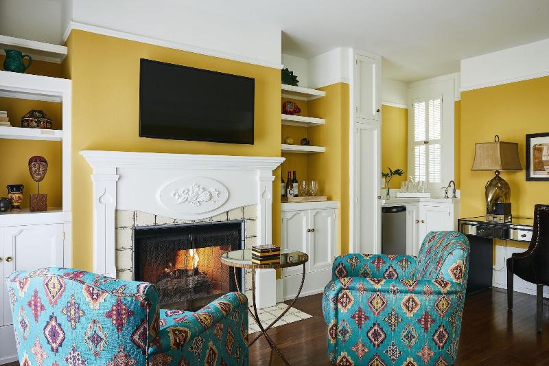 ホテル Petite Auberge