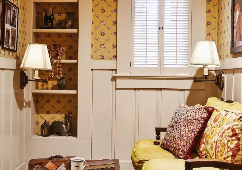 ホテル Petite Auberge