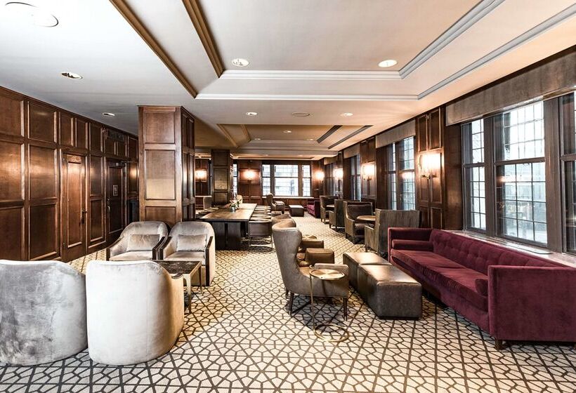 فندق Phillips Kansas City Curio Collection By Hilton