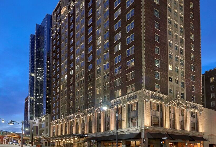 فندق Phillips Kansas City Curio Collection By Hilton