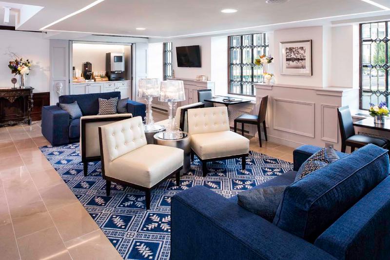 ホテル Phoenix Park