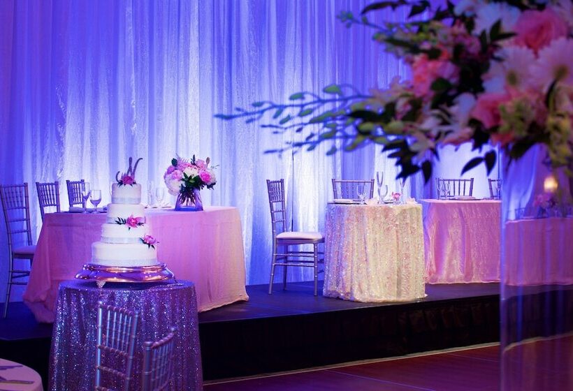 ホテル Pittsburgh Airport Marriott