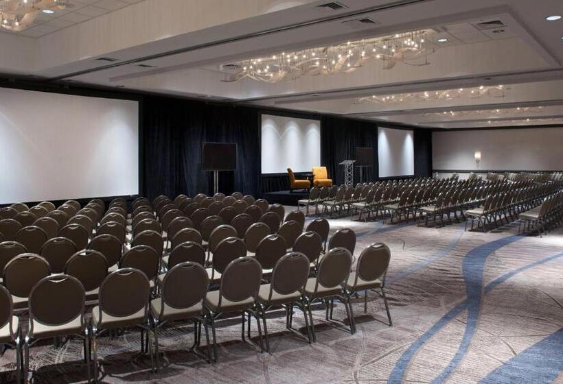 ホテル Pittsburgh Airport Marriott