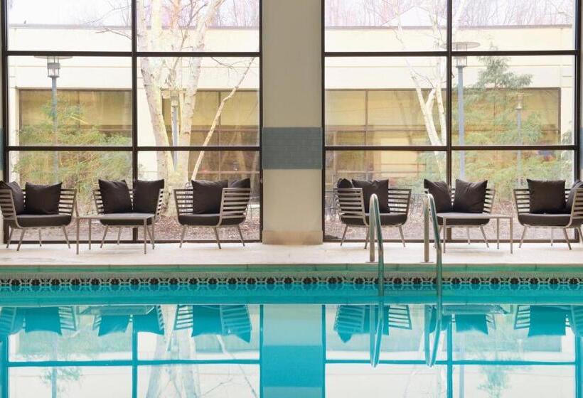 ホテル Pittsburgh Airport Marriott