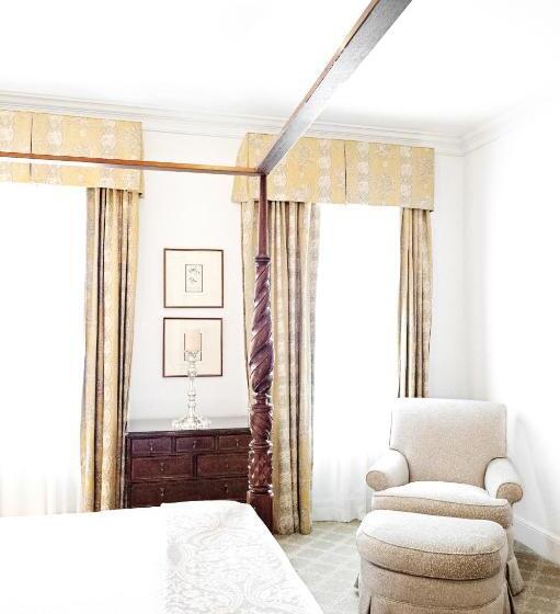 בית מלון כפרי Planters Inn  Charleston