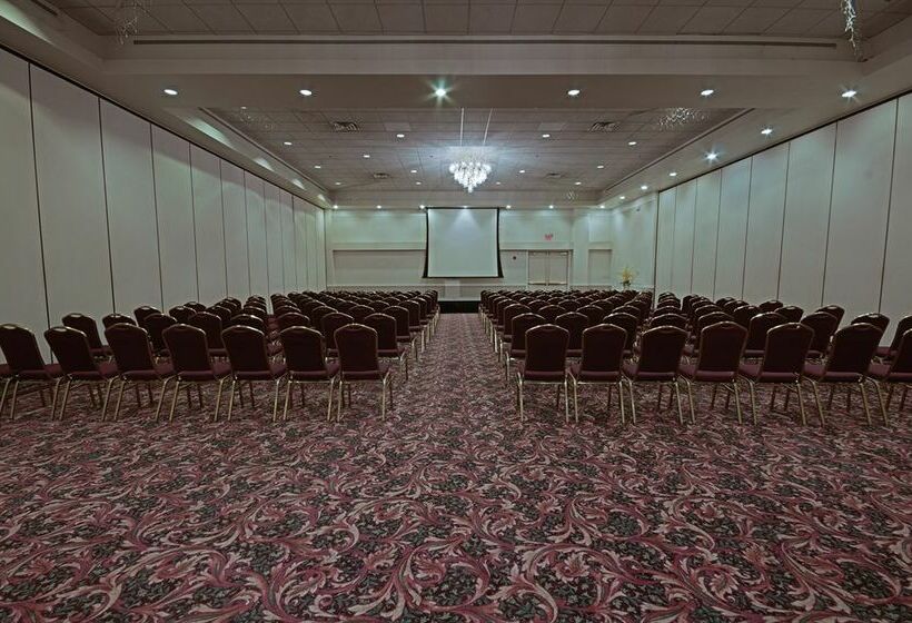 Best Western Plus Plaza Hotel