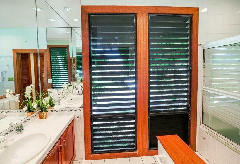 בית מלון כפרי Poipu Kapili #60