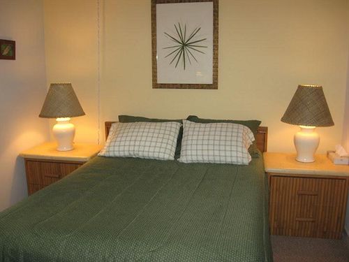 فندق Kauai Beachfront Inn