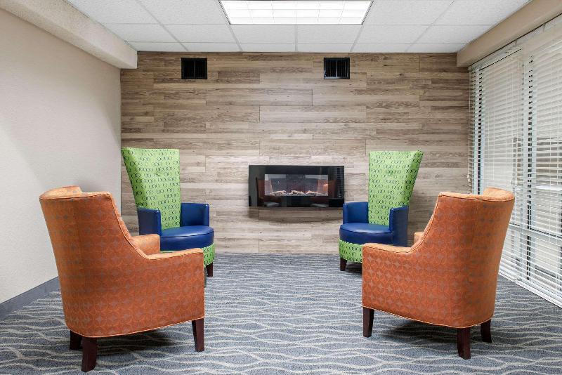 酒店 Quality Inn And Conference Center