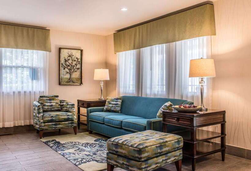 فندق Quality Inn