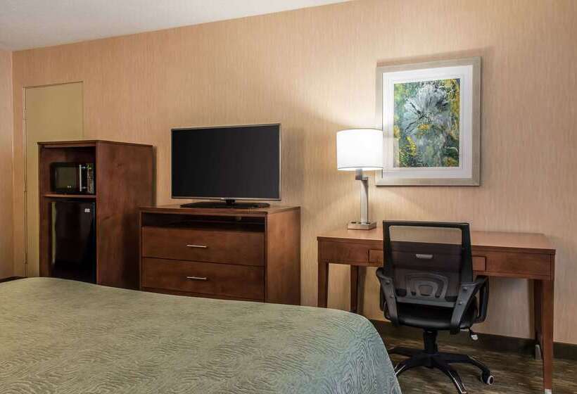 فندق Quality Inn