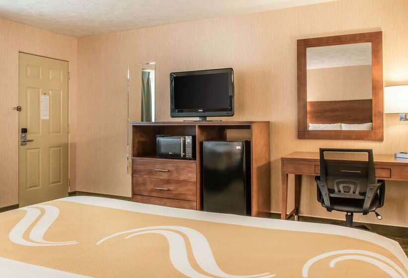 فندق Quality Inn