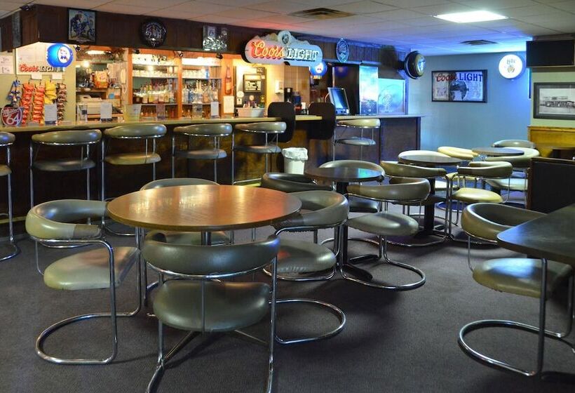 בית מלון כפרי Quality Inn