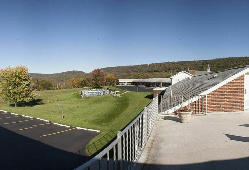 فندق Quality Inn Breeze Manor