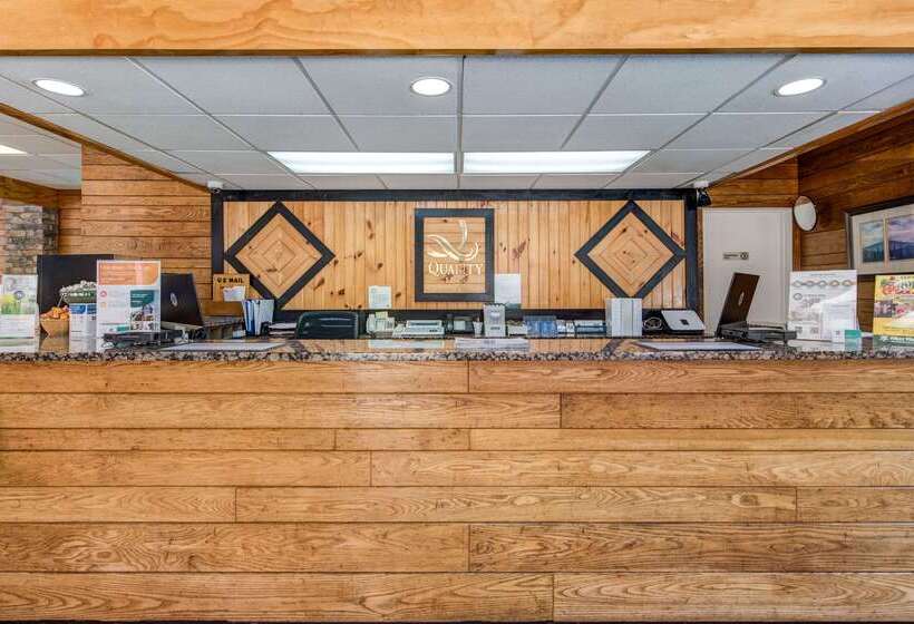 酒店 Quality Inn Creekside Downtown Gatlinburg