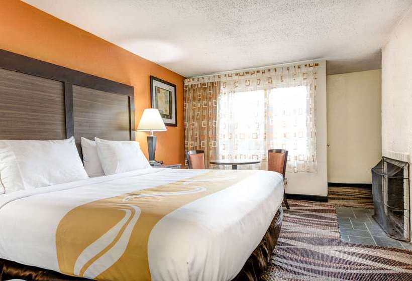 酒店 Quality Inn Creekside Downtown Gatlinburg