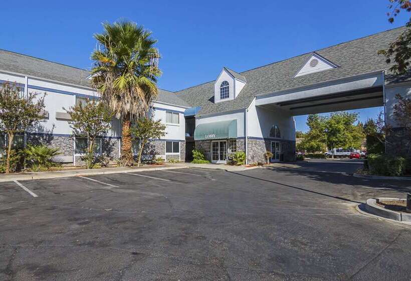 호텔 Quality Inn Fresno Yosemite Airport