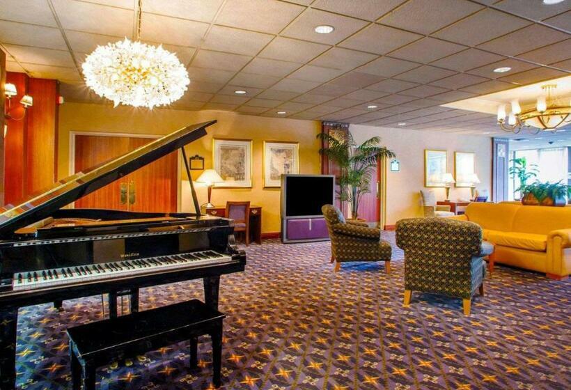 فندق Quality Inn Meadowlands