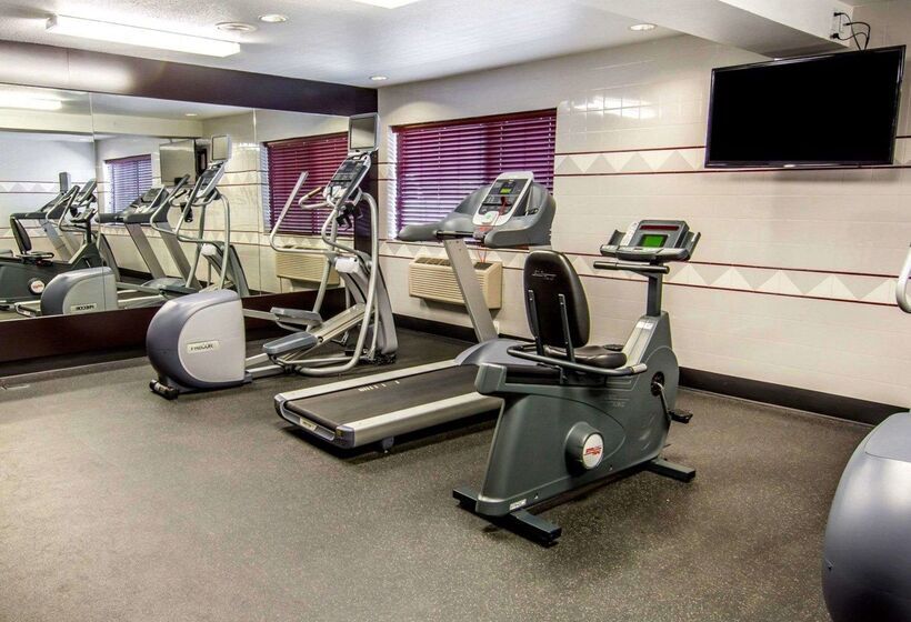 酒店 Quality Inn Oakwood