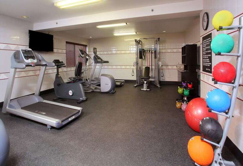 酒店 Quality Inn Oakwood