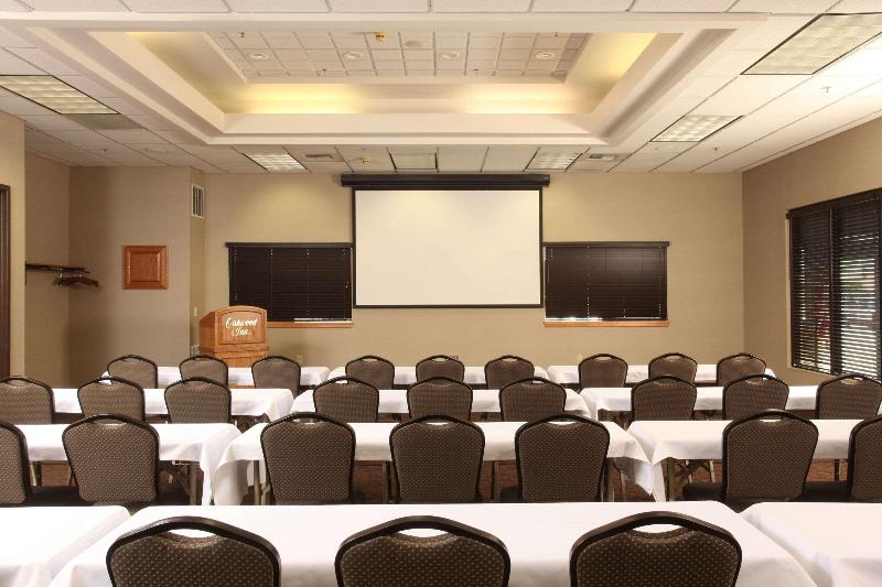 酒店 Quality Inn Oakwood