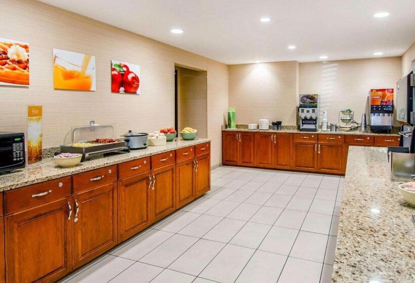 酒店 Quality Inn Oakwood