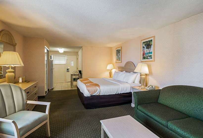 هتل Quality Inn Oceanfront