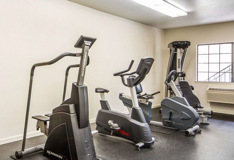 فندق Quality Inn Petaluma   Sonoma