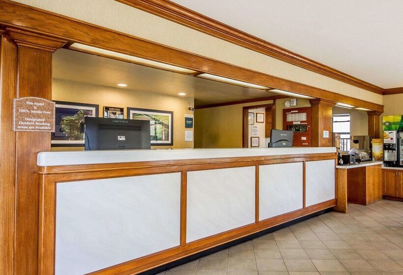 فندق Quality Inn Petaluma   Sonoma