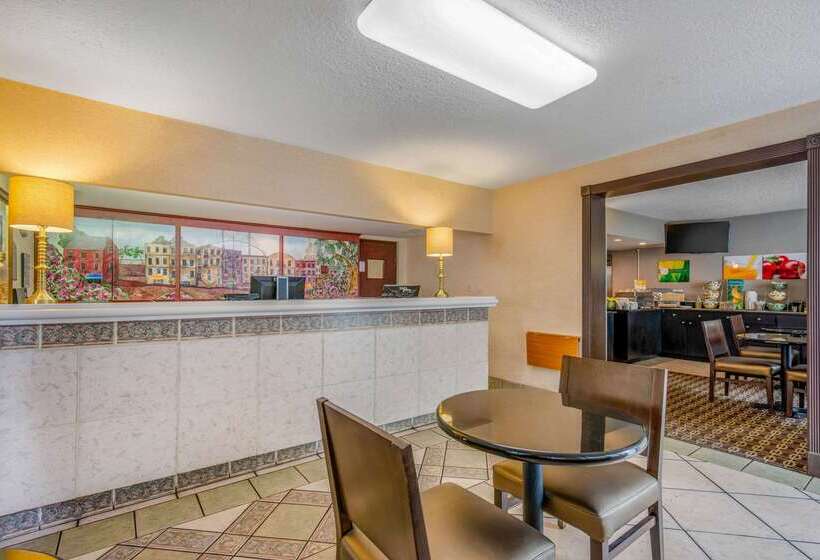 酒店 Quality Inn Savannah Historic District