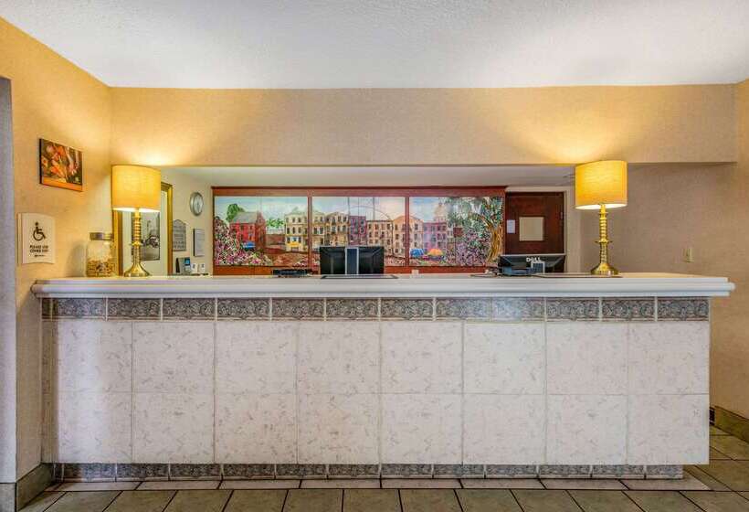 酒店 Quality Inn Savannah Historic District