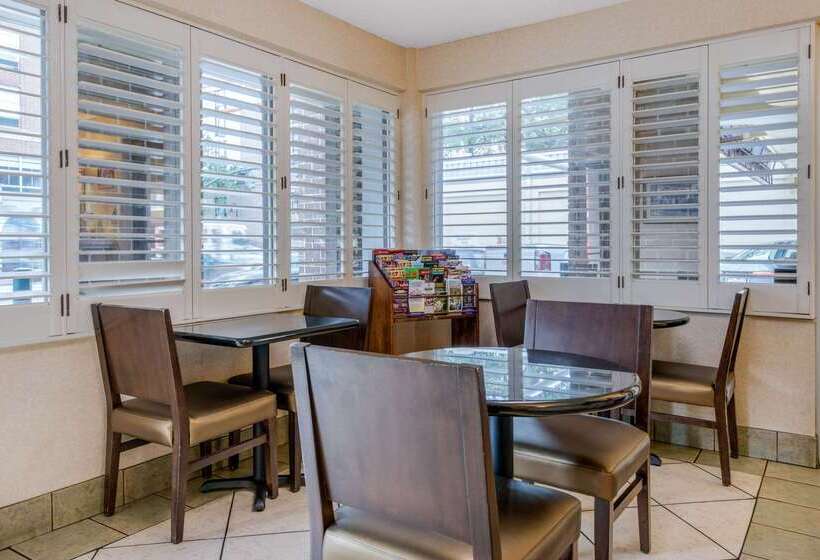 酒店 Quality Inn Savannah Historic District