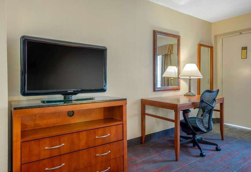 酒店 Quality Inn Savannah Historic District