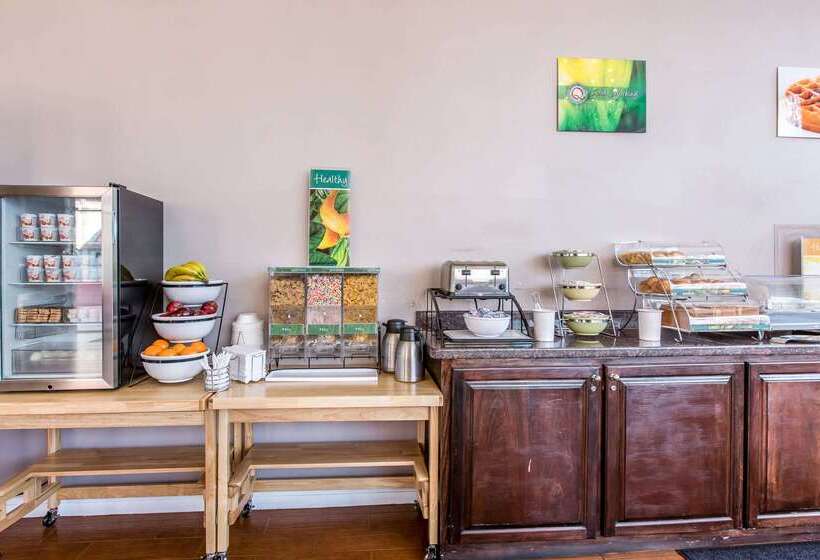 בית מלון כפרי Quality Inn & Suites Bell Gardenslos Angeles