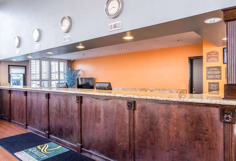 בית מלון כפרי Quality Inn & Suites Bell Gardenslos Angeles