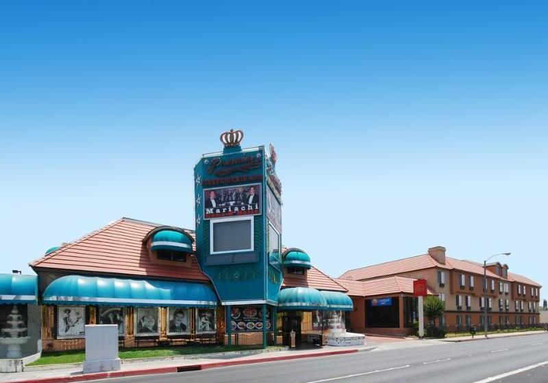 בית מלון כפרי Quality Inn & Suites Bell Gardenslos Angeles