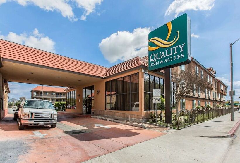 בית מלון כפרי Quality Inn & Suites Bell Gardenslos Angeles