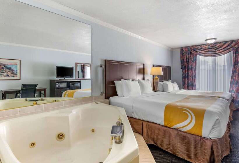 The Buena Park Hotel & Suites