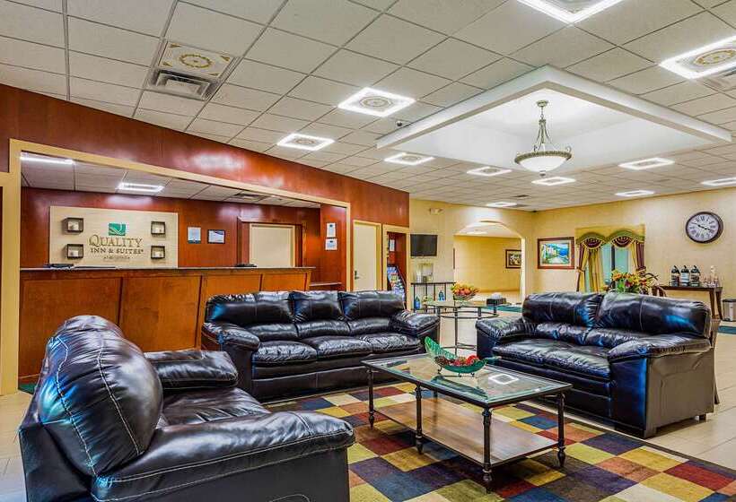 فندق Quality Inn & Suites Coldwater Near I69