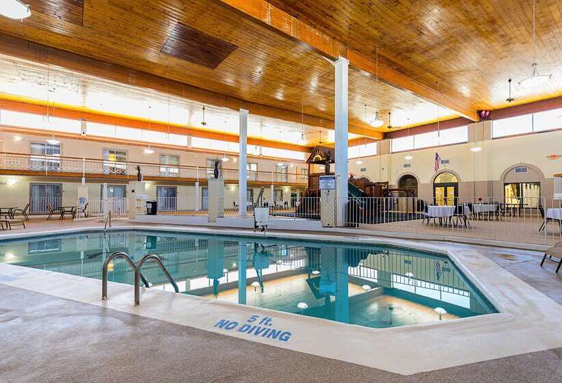 فندق Quality Inn & Suites Coldwater Near I69