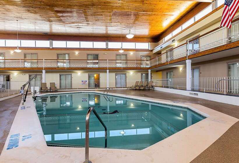 فندق Quality Inn & Suites Coldwater Near I69