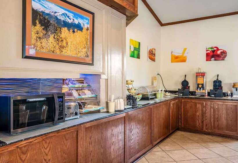 酒店 Quality Inn & Suites Garden Of The Gods