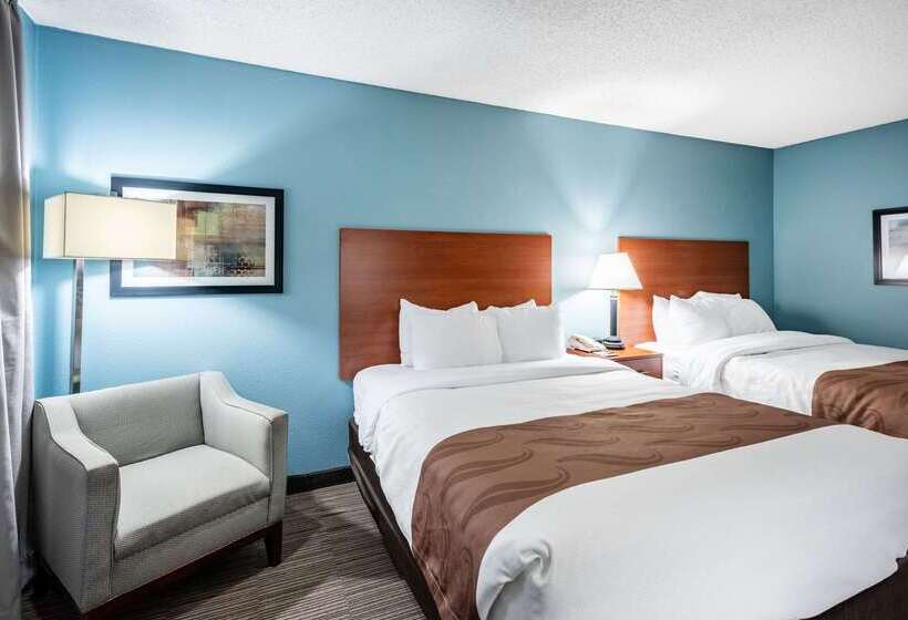 酒店 Quality Inn & Suites Garden Of The Gods