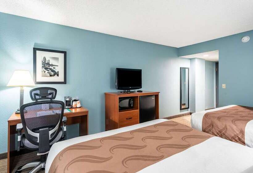 酒店 Quality Inn & Suites Garden Of The Gods