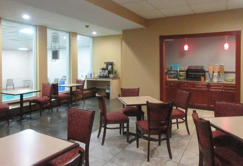 فندق Quality Inn & Suites Owego