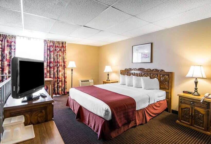 هتل Quality Inn