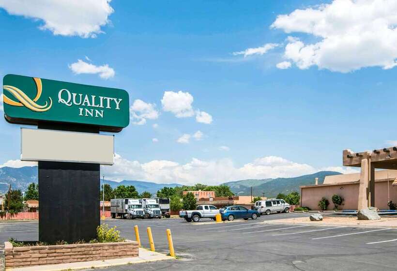 هتل Quality Inn