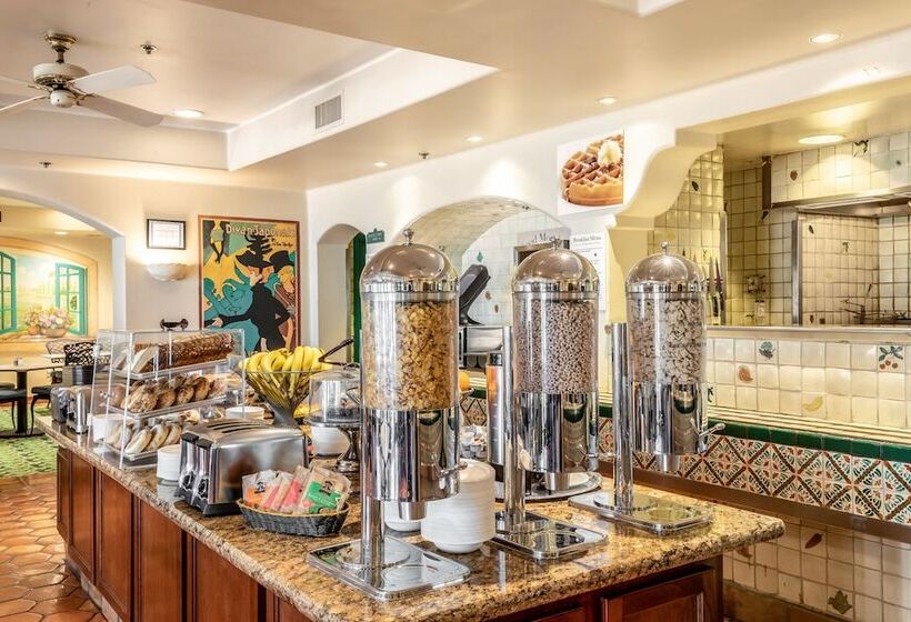 בית מלון כפרי Quality Suites Downtown San Luis Obispo