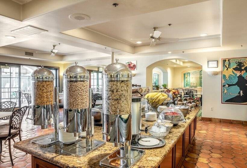 فندق Quality Suites Downtown San Luis Obispo