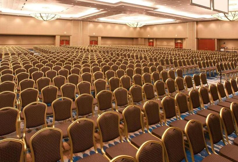 فندق Oneida Casino